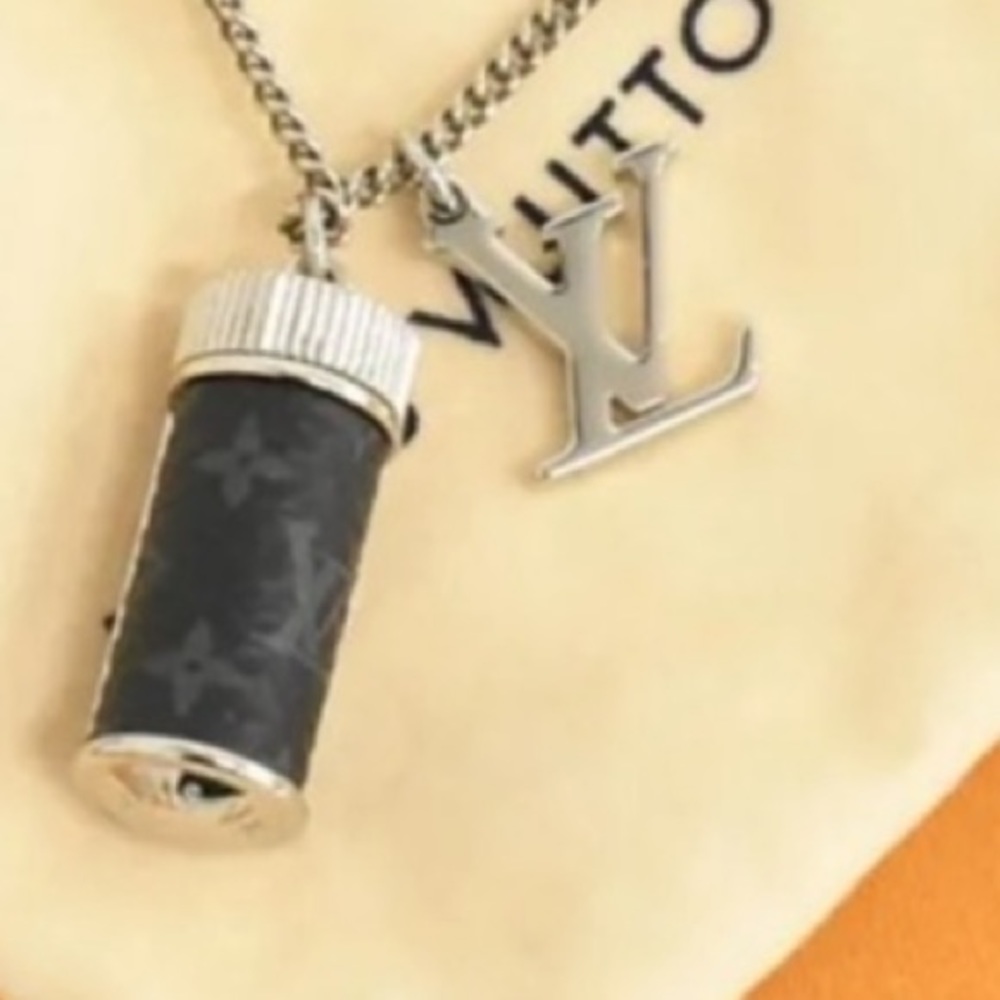 So UNIQUE!!! Louis Vuitton Luxury Necklace